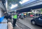 Pelayanan Pagi Polsek Cikampek, Cegah Kemacetan di Bawah Fly Over Cikampek 