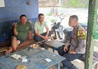Bhabinkamtibmas Połsek Klari, Aiptu Halim Sambangi Warga, Sampaikan Nomor Layanan Kepolisian