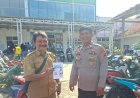 Polsek Purwasari Sosialisasi QR Barcode Propam Mabes Polri ke Warga Secara Masif