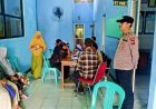 Bhabinkamtibmas Polsek Rengasdengklok, Giat Monitoring dan Pelayanan Pembagian BLTS Kesra Susulan Tahun 2025
