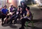 Bhabinkamtibmas Desa Walahar Patroli Malam Sambang Warga Saat Ronda Malam