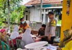 Bhabinkamtibmas Polsek Klari Sambangi Kader Posyandu dan Sampaikan Pesan Kamtibmas