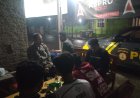Personil Polsek Purwasari Polres Karawang Jaga Mimpi Indah Masyarakat Melalui Poskamling