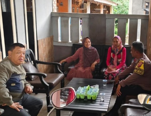 Bhabinkamtibmas Polsek Klari Silaturahmi Kamtibmas, Dialogis Bareng Warga Edukasi Pencegahan TPPO