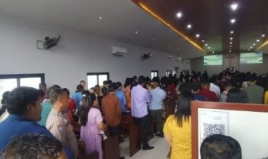 Polsek Klari Amankan Kebaktian Rutin Umat Nasrani, Pastikan Ibadah Berjalan Aman dan Khusyuk